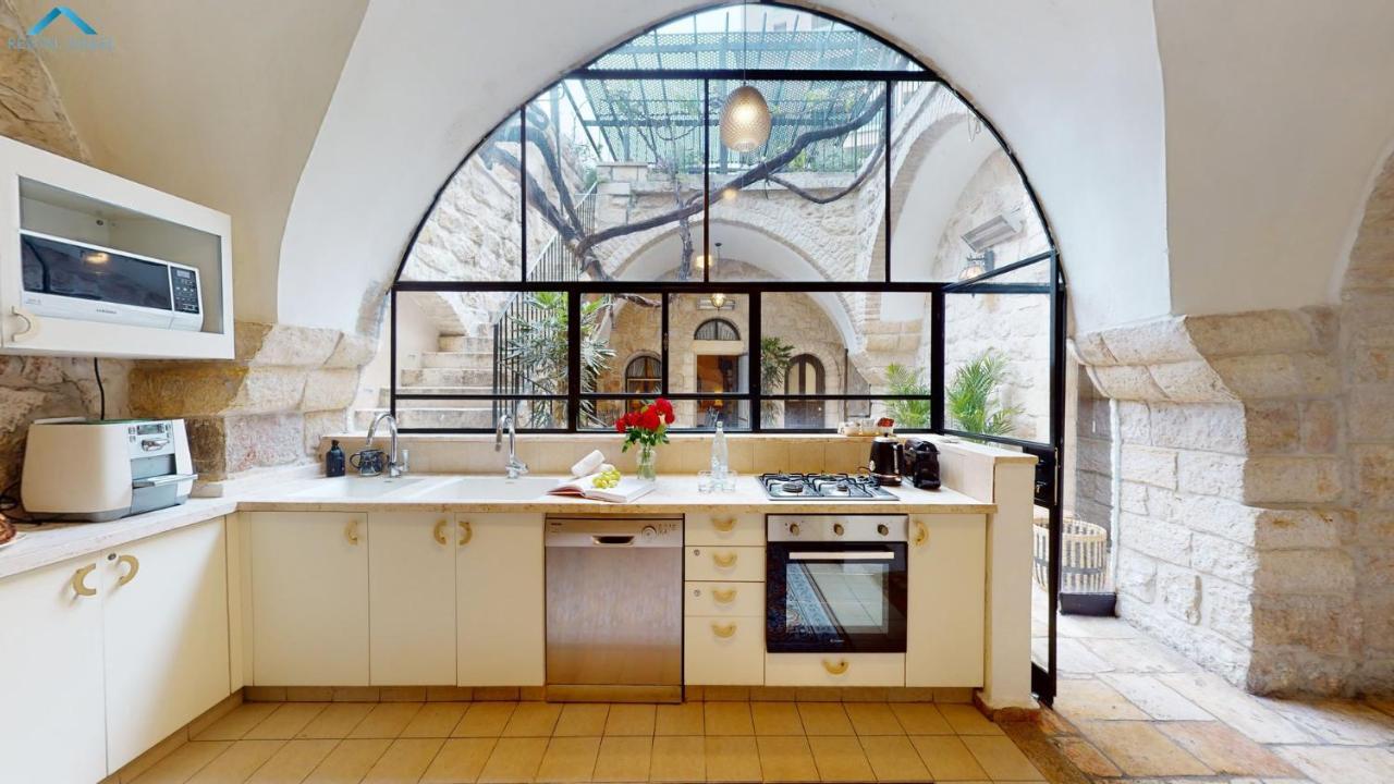 Villa Mamilla - Boutique Suites Gerusalemme Esterno foto